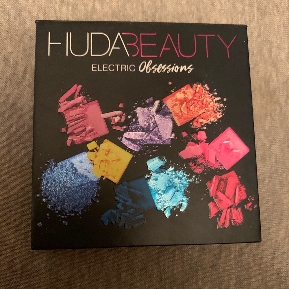 Huda Beauty Electric Obsession Eyeshadow AUTHENTIC